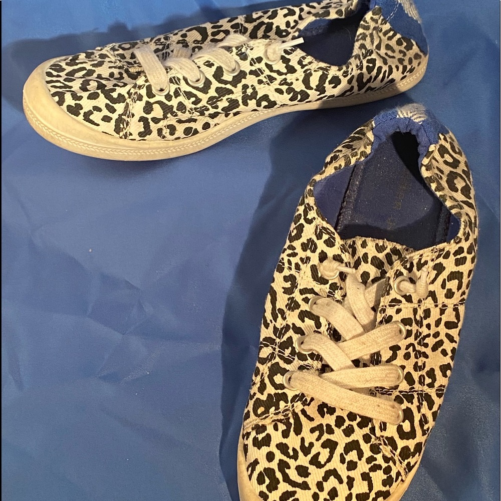 Bailey sneakers